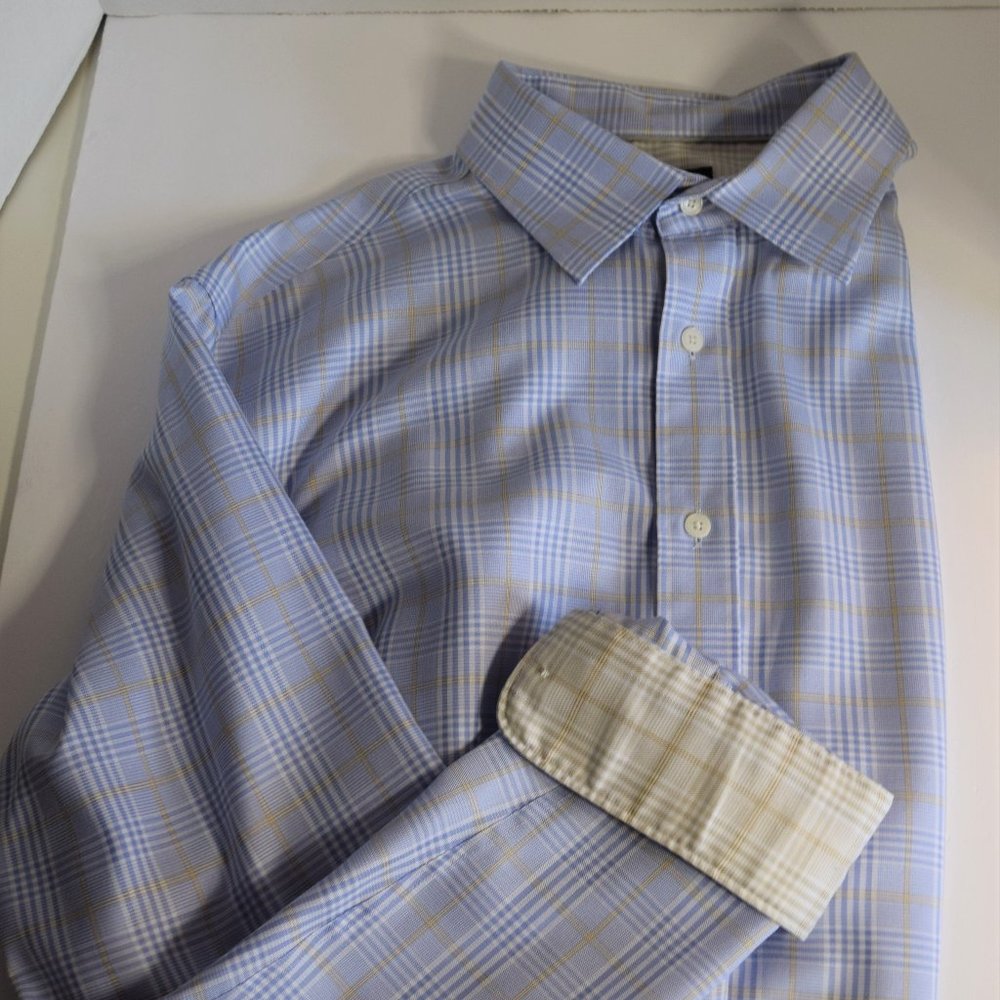 Jos. A. Bank Reserve w/contrasting cuff & collar